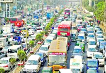 যানজট স্বাভাবিক জীবনকে অস্বাভাবিক করে তোলে