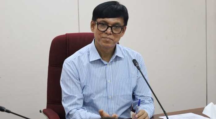 পদত্যাগ করেছেন আইডিআরএ’র চেয়ারম্যান আসলাম আলম