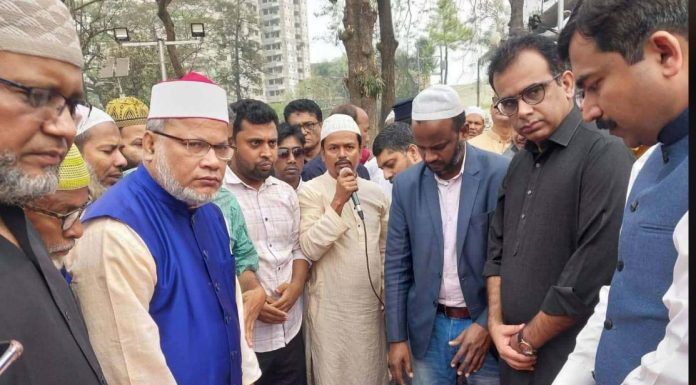 কেন্দ্রীয় শহীদ মিনারে কবি মাহমুদুল হাসান নিজামীর শ্রদ্ধা নিবেদন শেষে জানাযা সম্পন্ন